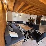 Les Copains Holiday home