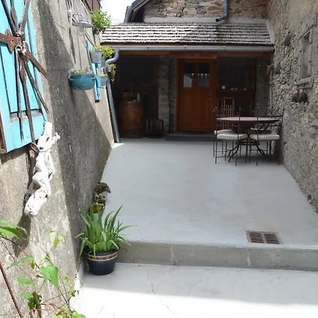 Holiday home Les Copains *